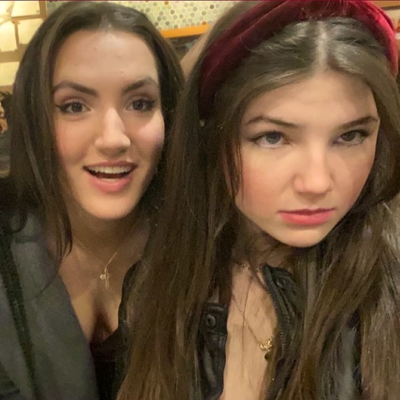 Meet your Posher, Lila - Picture 1 of 1